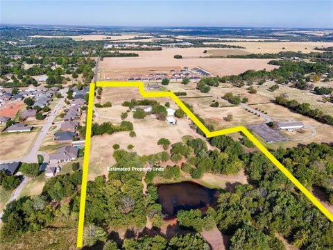 Photo of 1508 N Pine Street, Guthrie, OK 73044 (MLS # 1244109)