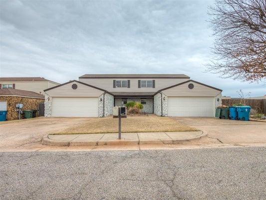 3501 WYNN CIR, EDMOND, OK 73013 - Image 792bc534bbf80cfdbb0cd9c551f65afb/1517115441
