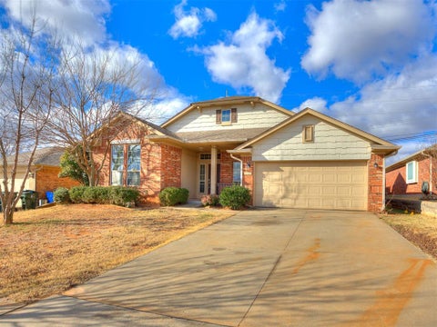 Photo of 312 Lone Oak Drive, Norman, OK 73071 (MLS # 1251073)