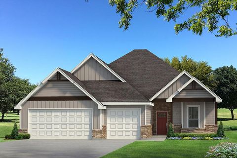 Photo of 11117 NW 90th Street, Yukon, OK 73099 (MLS # 1222865)
