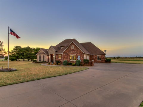 Photo of 6255 Cedar Farm Road, Edmond, OK 73025 (MLS # 1248098)