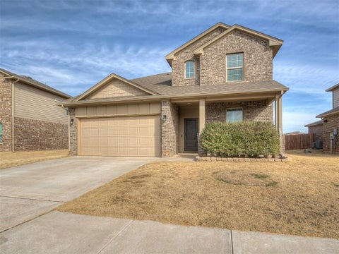 Photo of 11133 NW 95th Court, Yukon, OK 73099 (MLS # 1235964)
