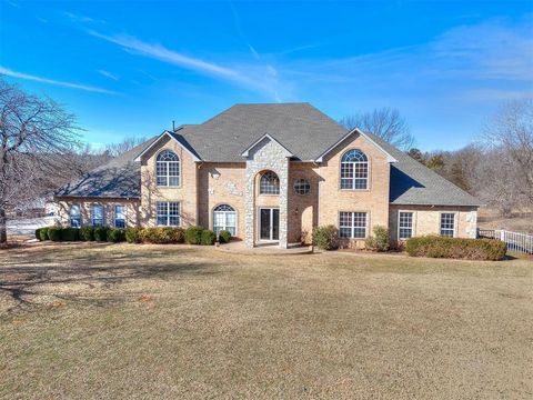 Photo of 3201 Wakefield Lane, Choctaw, OK 73020 (MLS # 1213520)