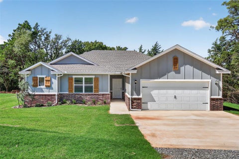Photo of 544 Cumberland Drive, Guthrie, OK 73044 (MLS # 1231698)