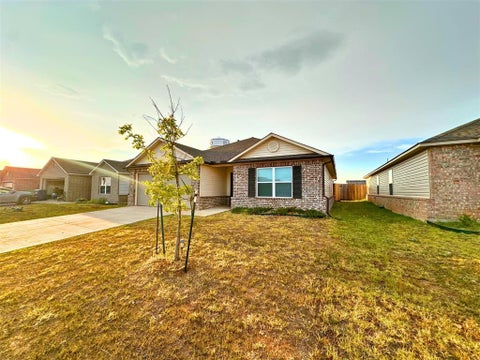 Photo of 2000 Meek Cutoff Drive, El Reno, OK 73036 (MLS # 1244850)