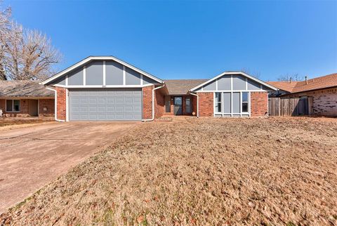 Photo of 1011 W Gemini Road, Edmond, OK 73003 (MLS # 1213596)