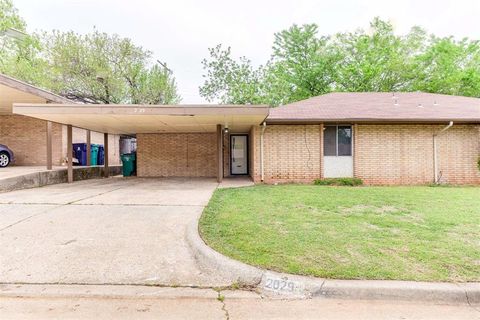 Photo of 2029 NW 32nd Terrace, Oklahoma City, OK 73118 (MLS # 1238208)