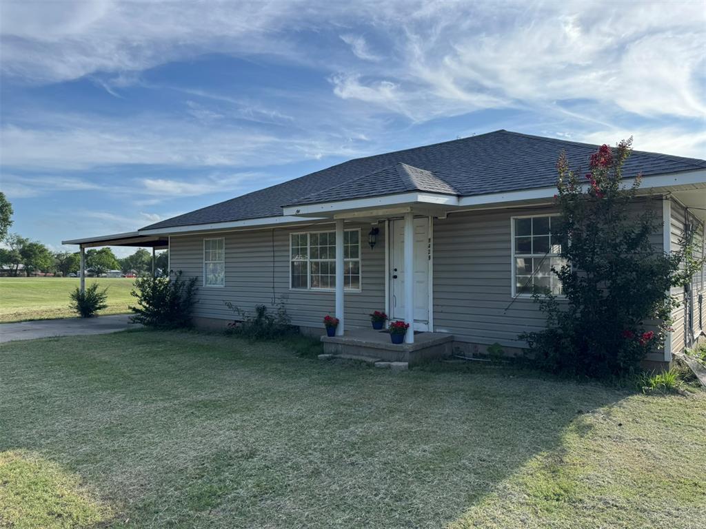 Photo 1 of 28 — 1429 Pastusek Avenue, Prague, OK 74864