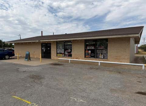 Photo of 614 NW 1st Street, Anadarko, OK 73005 (MLS # 1245971)