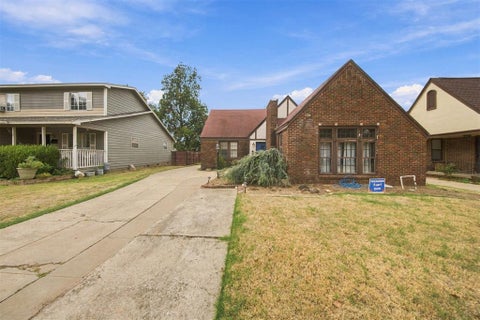 Photo of 2626 NW 13th Street, Oklahoma City, OK 73107 (MLS # 1252011)