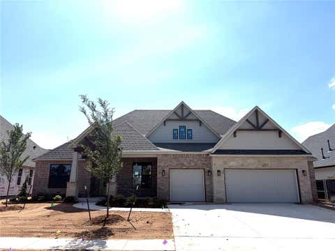 Photo of 3004 Fortuna Drive, Norman, OK 73072 (MLS # 1231385)