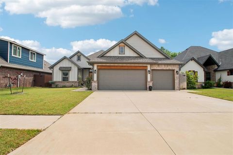 Photo of 600 E Barajas Terrace, Mustang, OK 73064 (MLS # 1227903)