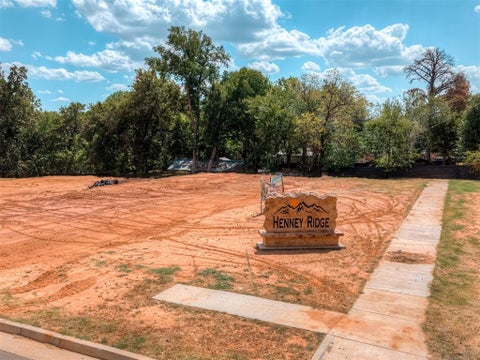 Photo of 14182 Wilson Street, Choctaw, OK 73020 (MLS # 1250146)