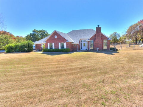 Photo of 9950 E Boyd Street, Norman, OK 73026 (MLS # 1252893)