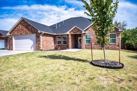 Photo of 1523 W Diamond Way, Mustang, OK 73064 (MLS # 1244901)