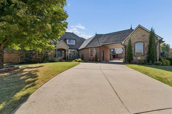 4200 SLATE BRIDGE RD, EDMOND, OK 73034 - Image 7d7b92e77c50a4e4d346dcad074998a0/1430761662