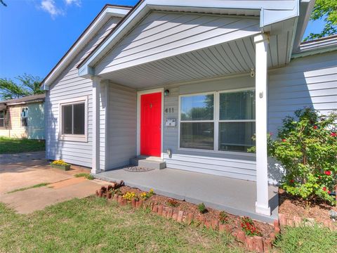 Photo of 411 Russell Drive, Midwest City, OK 73110 (MLS # 1225357)