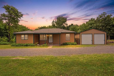 Photo of 6000 96th Street, Noble, OK 73068 (MLS # 1227667)