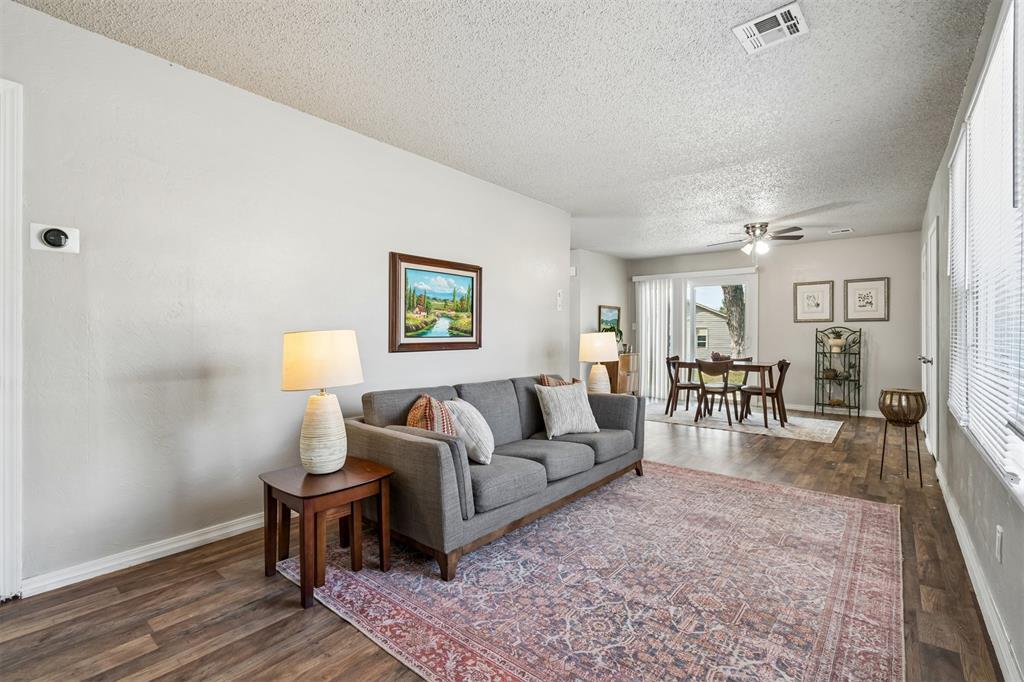 Photo 1 of 32 — 3301 Brookside, Oklahoma City, OK 73110