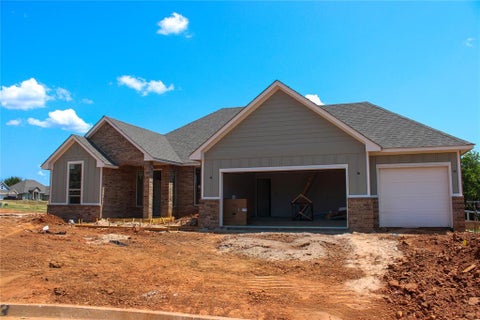 Photo of 703 Florence Terrace, Norman, OK 73071 (MLS # 1243721)
