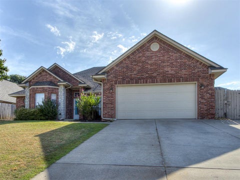 Photo of 1980 Leslie Beachler Lane, Midwest City, OK 73130 (MLS # 1244868)