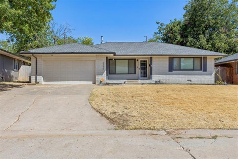 Photo of 2305 Barclay Drive, Oklahoma City, OK 73120 (MLS # 1249497)