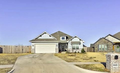 Photo of 10421 SW Salt Fork Drive, Yukon, OK 73099 (MLS # 1229172)