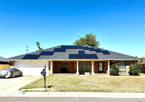 Photo of 7219 Skylark Court, Oklahoma City, OK 73162 (MLS # 1252611)