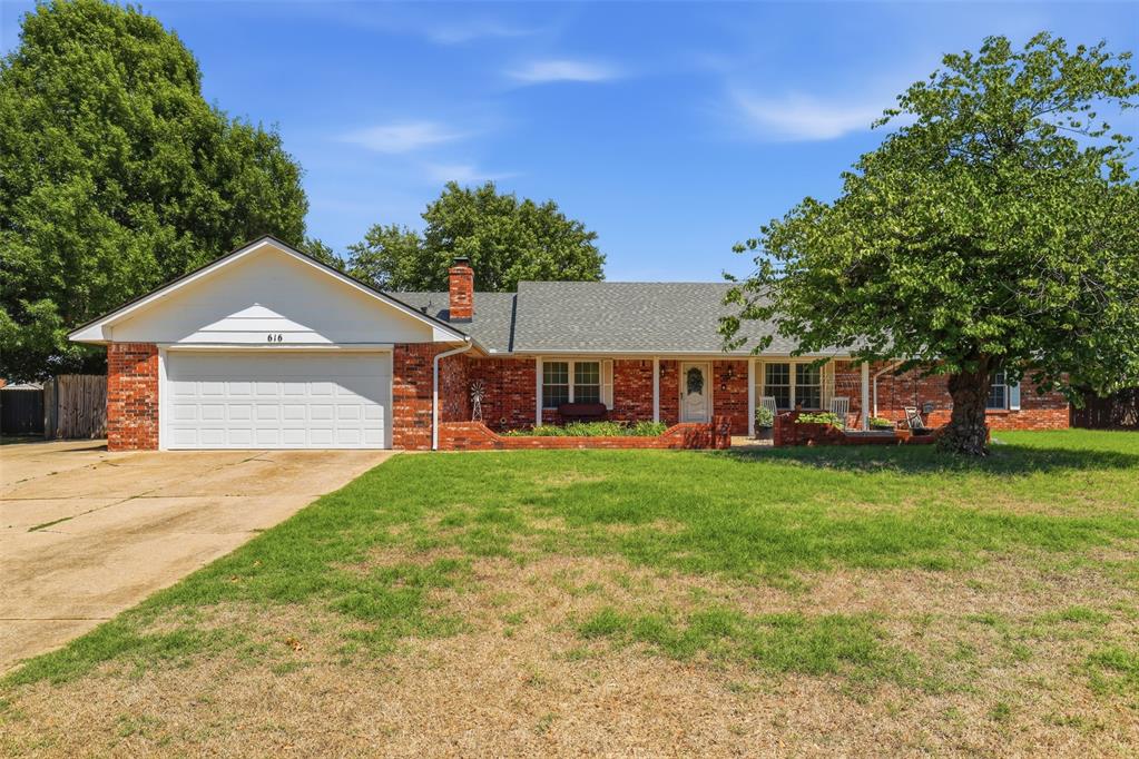 Photo 1 of 50 — 616 N Falcon Way, Mustang, OK 73064