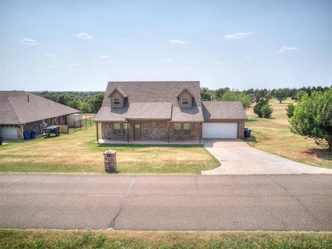 Photo of 517 S Broadway Avenue, Guthrie, OK 73044 (MLS # 1242885)