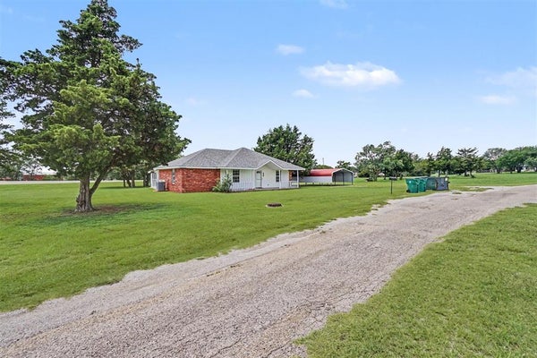 406 HAHN ST, GRANITE, OK 73547 - Image 811b655367c19b39b13f252d2f10c8a9/2237327667