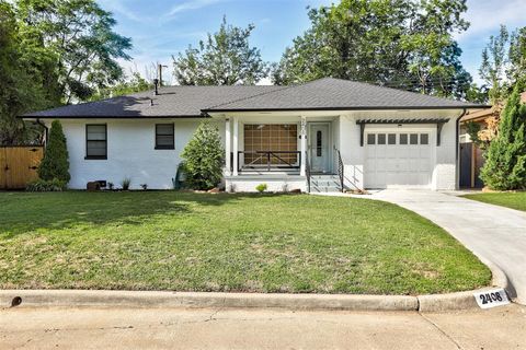 Photo of 2408 NW 52nd Street, Oklahoma City, OK 73112 (MLS # 1237480)
