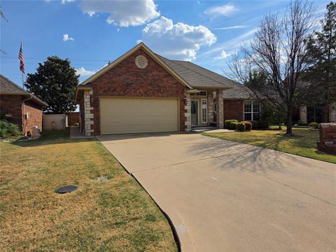 Photo of 2720 NW 151st Street, Edmond, OK 73013 (MLS # 1248688)