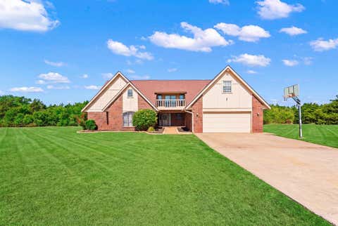 Photo of 1811 Cedar Trail, Cashion, OK 73016 (MLS # 1245341)