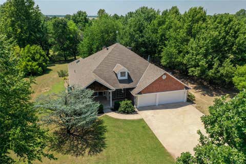 Photo of 14300 W Wilshire Boulevard, Yukon, OK 73099 (MLS # 1240597)