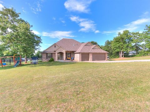 Photo of 16101 SE 82nd Street, Choctaw, OK 73020 (MLS # 1229905)