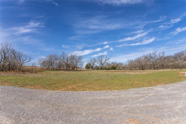 BUCK LANE, WEATHERFORD, OK 73096 - Image 8635ca5dcf294a9eb7ef3fe8edbc8208/834627697