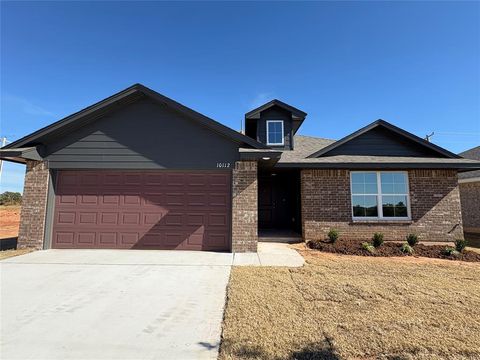 Photo of 3112 Pennington Street, Harrah, OK 73045 (MLS # 1230504)