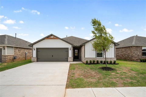 Photo of 2103 Palmatum Road, El Reno, OK 73036 (MLS # 1237650)