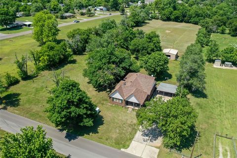 Photo of 11011 E Draper Avenue, Choctaw, OK 73020 (MLS # 1228492)