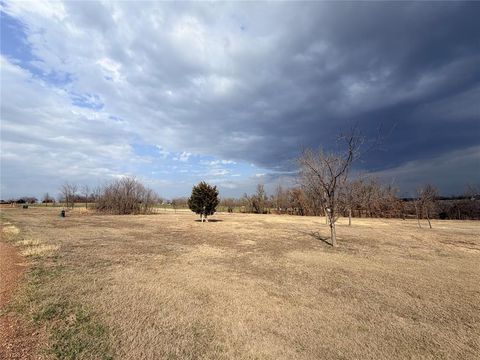 Photo of Vineyard Meadow Road, Norman, OK 73072 (MLS # 1218452)