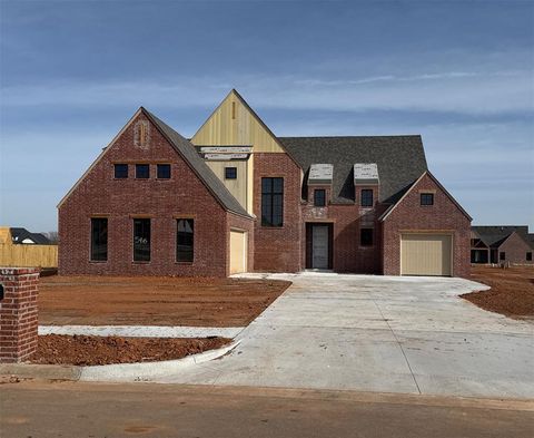 Photo of 546 Paris Avenue, Piedmont, OK 73078 (MLS # 1186096)