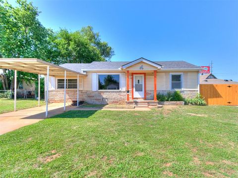 Photo of 4225 SE 45th Street, Oklahoma City, OK 73135 (MLS # 1229371)