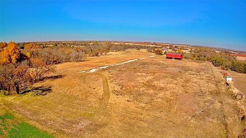 Photo of 11130 N Clover Hill Road #Tract 7, El Reno, OK 73036 (MLS # 1201726)