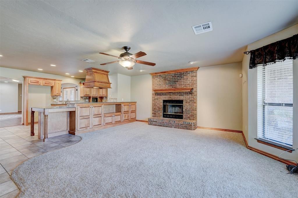 Shawnee, Oklahoma 74801, United States, 5 Bedrooms Bedrooms, ,3 BathroomsBathrooms,Residential,Active,219673