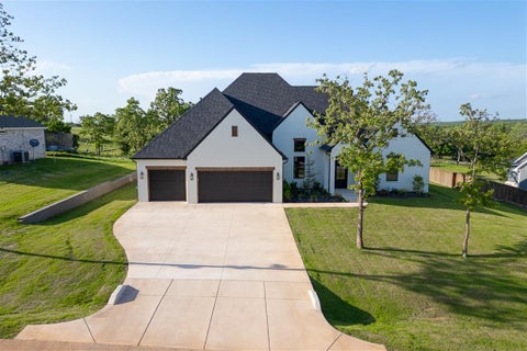 Photo of 3072 Road Runner Court, Guthrie, OK 73044 (MLS # 1232540)