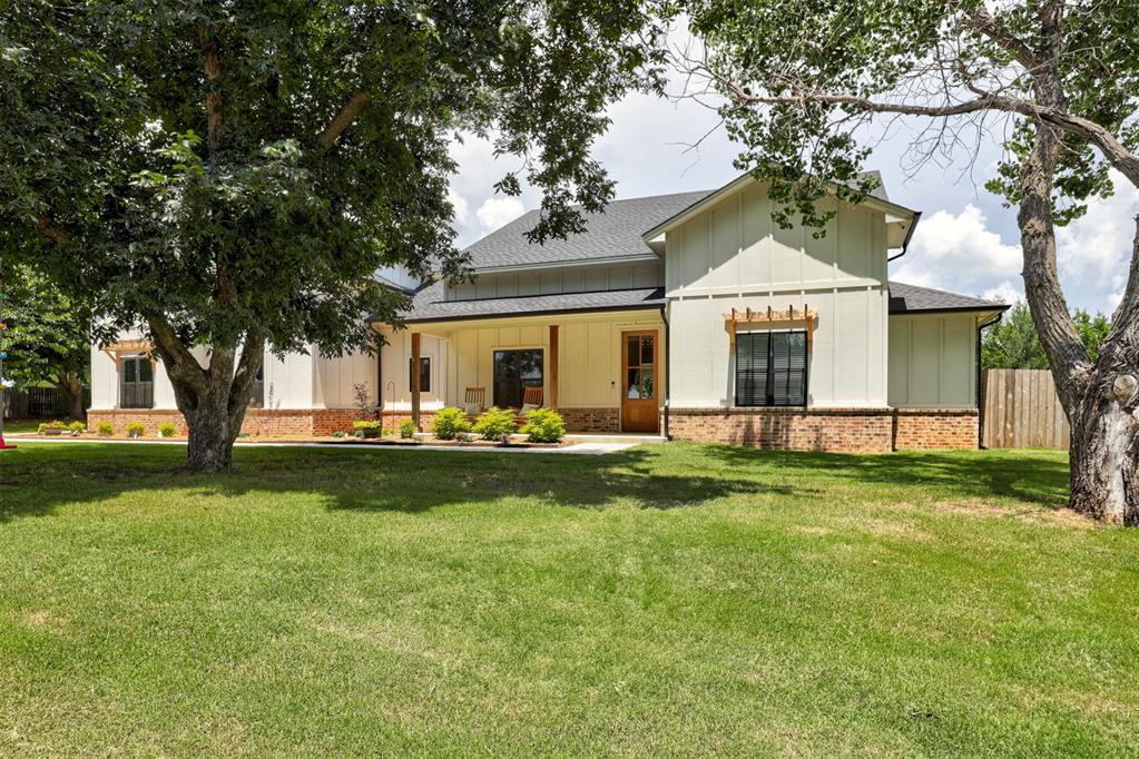 Photo 1 of 47 — 7 Summit Road, Guthrie, OK 73044