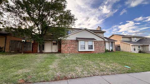 Photo of 6715 Lyrewood Lane, Oklahoma City, OK 73132 (MLS # 1244246)