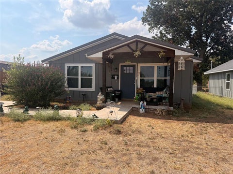 Photo of 708 S Sheppard Street, Chickasha, OK 73018 (MLS # 1252799)