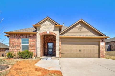 Photo of 309 E Georgia Terrace, Mustang, OK 73064 (MLS # 1233388)
